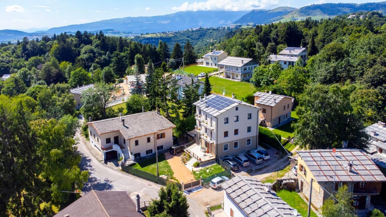 Casa Coletta Leilighet Bosco Chiesanuova Eksteriør bilde